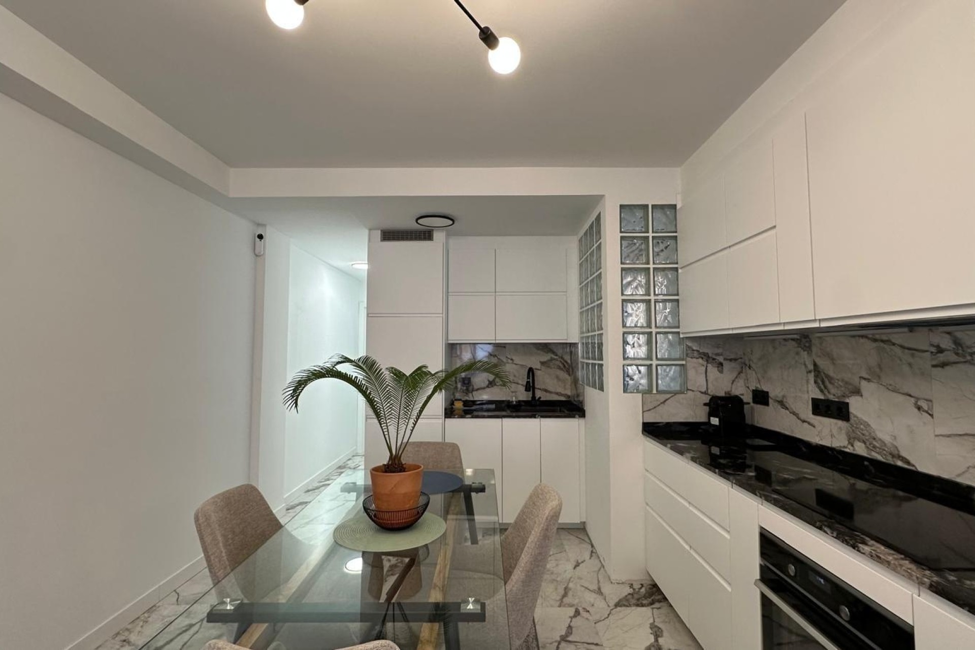 Herverkoop - Apartement Flat -
Torrevieja - Playa del Cura