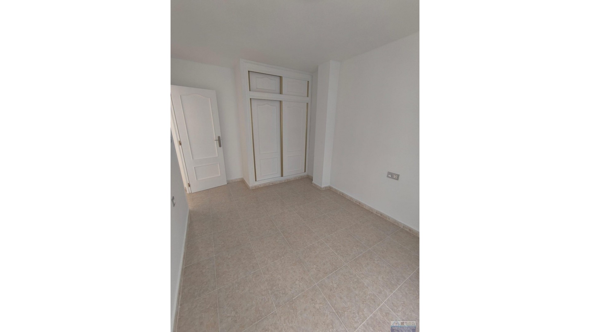 Herverkoop - Apartement Flat -
Torrevieja - Playa del Cura