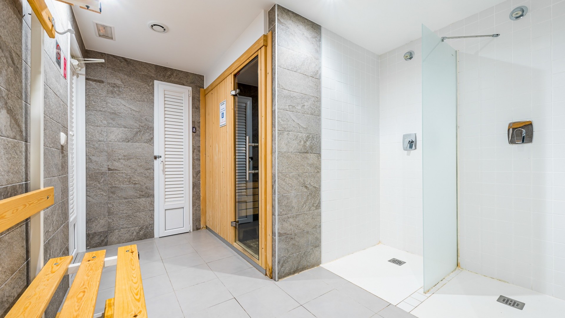 Herverkoop - Apartement Flat -
Torrevieja - Punta Prima