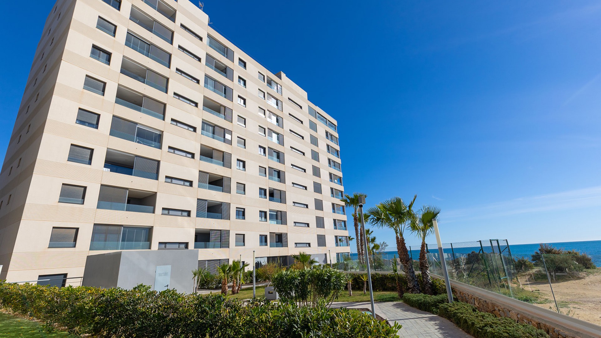 Herverkoop - Apartement Flat -
Torrevieja - Punta Prima