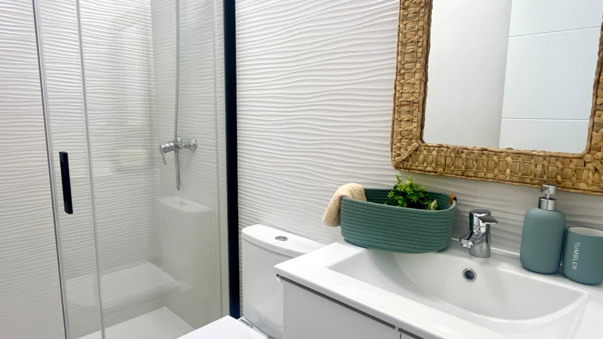 Herverkoop - Apartement Flat -
Torrevieja - Punta Prima