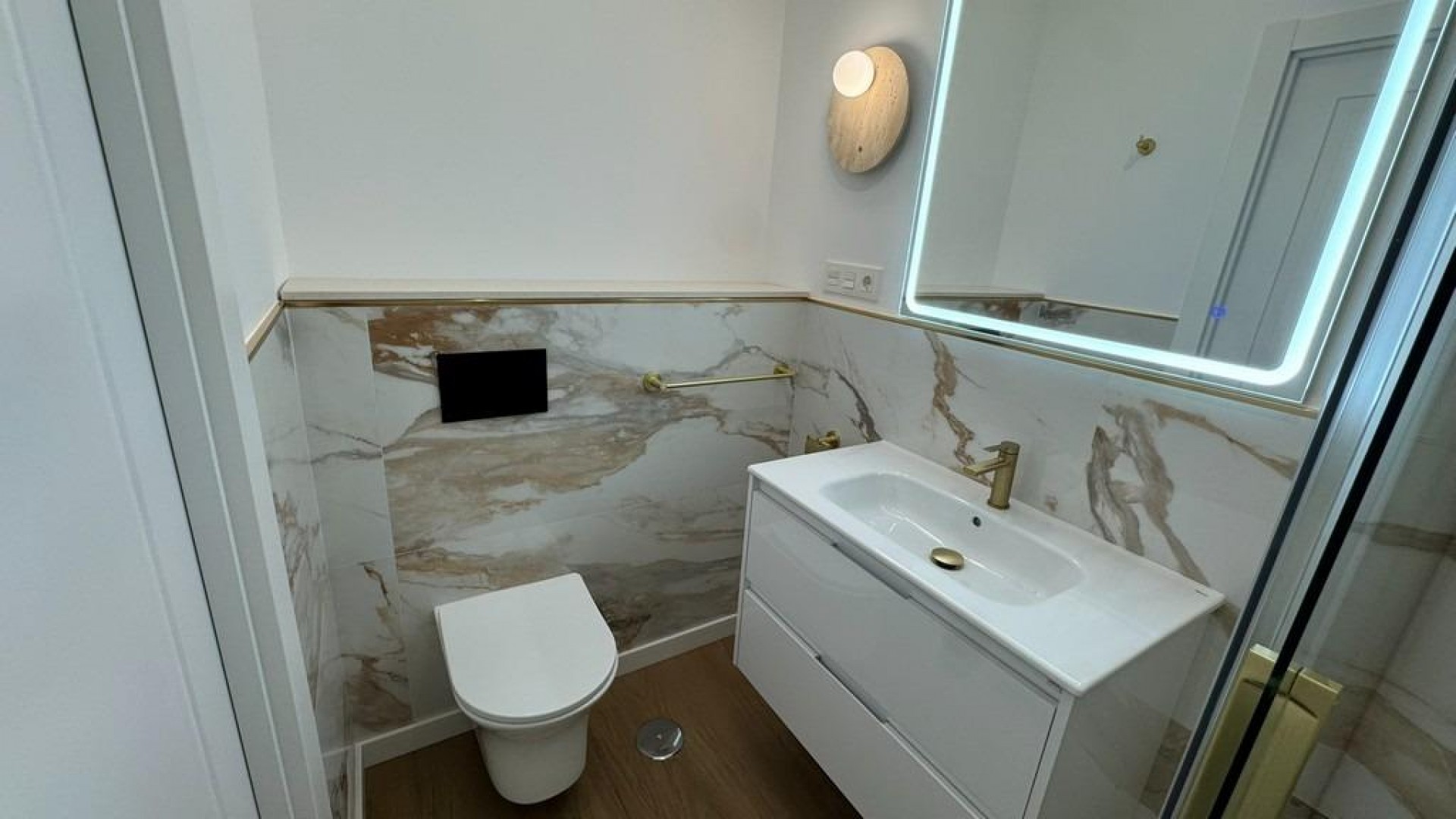 Herverkoop - Apartement Flat -
Torrevieja - Punta prima