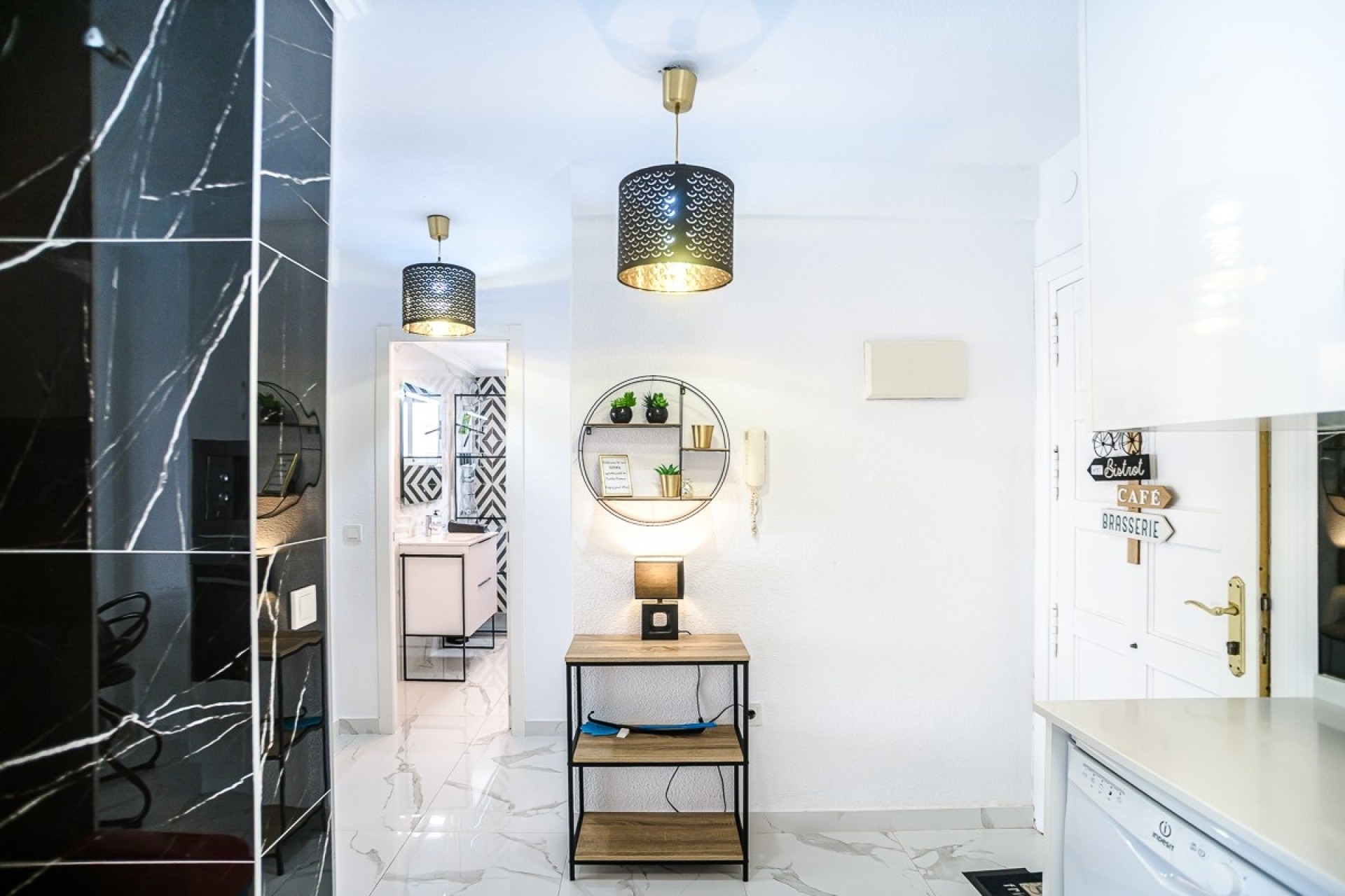 Herverkoop - Apartement Flat -
Torrevieja - Punta Prima