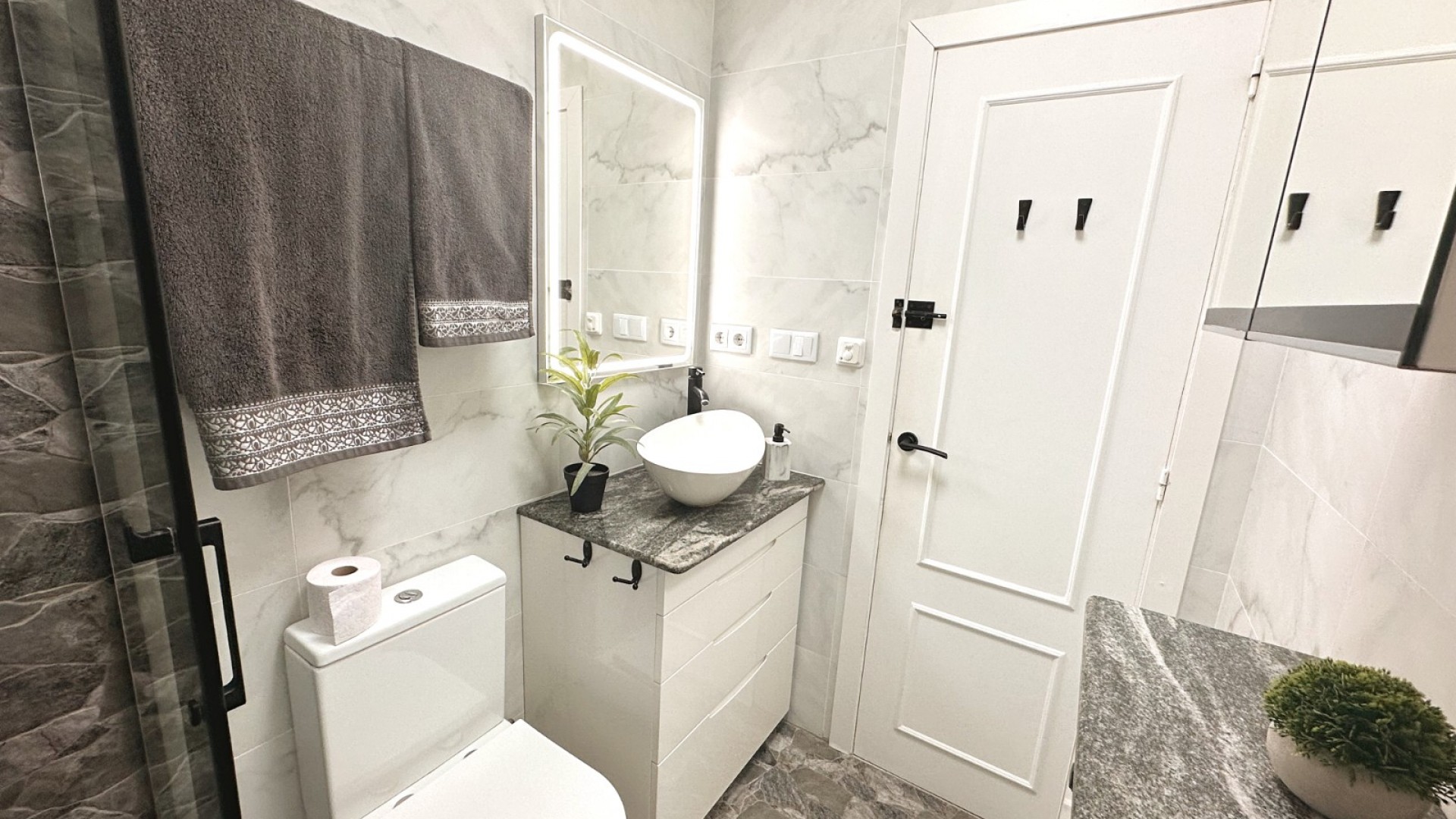 Herverkoop - Apartement Flat -
Torrevieja - San Luis