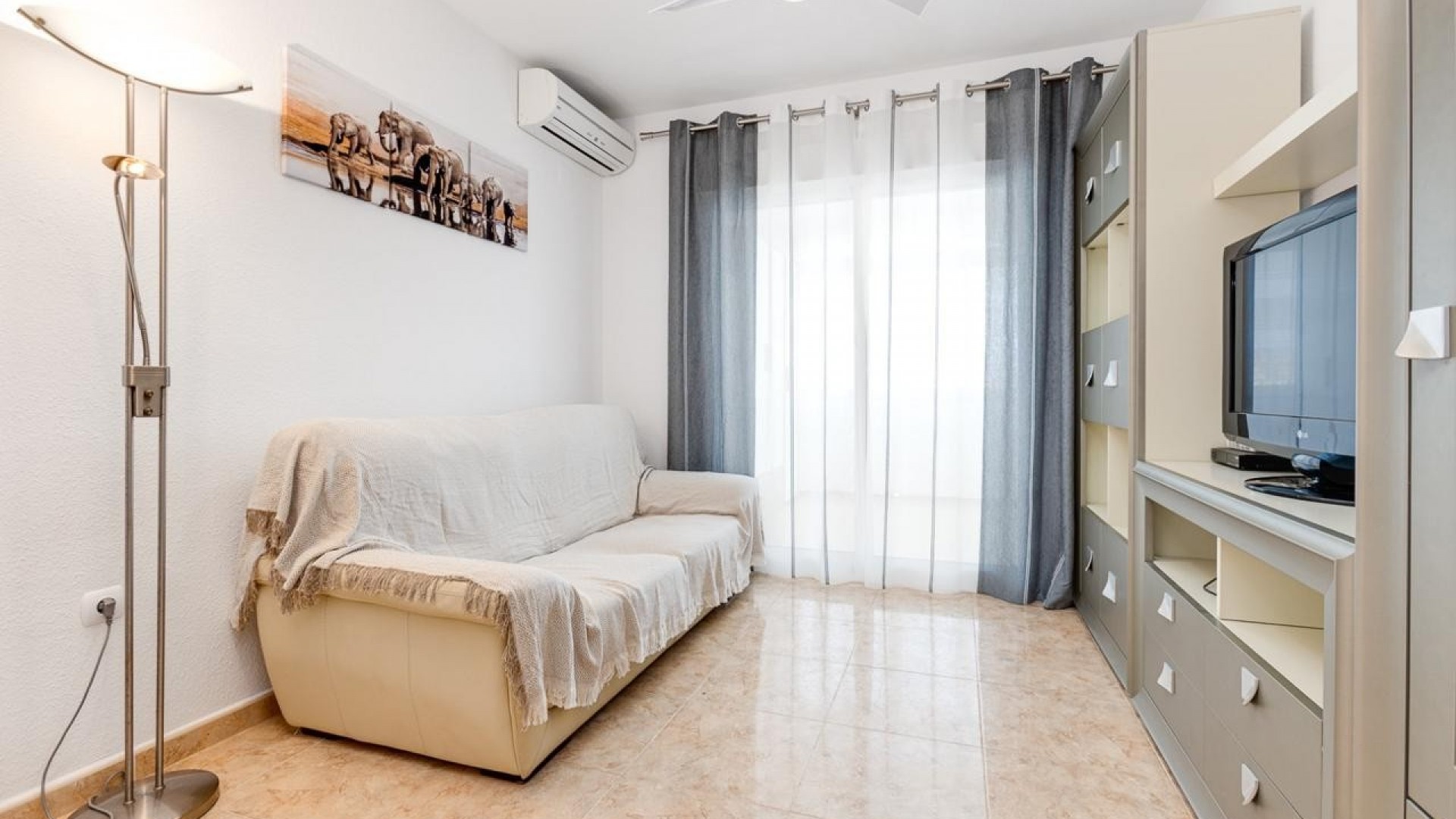 Herverkoop - Apartement Flat -
Torrevieja - Torreblanca