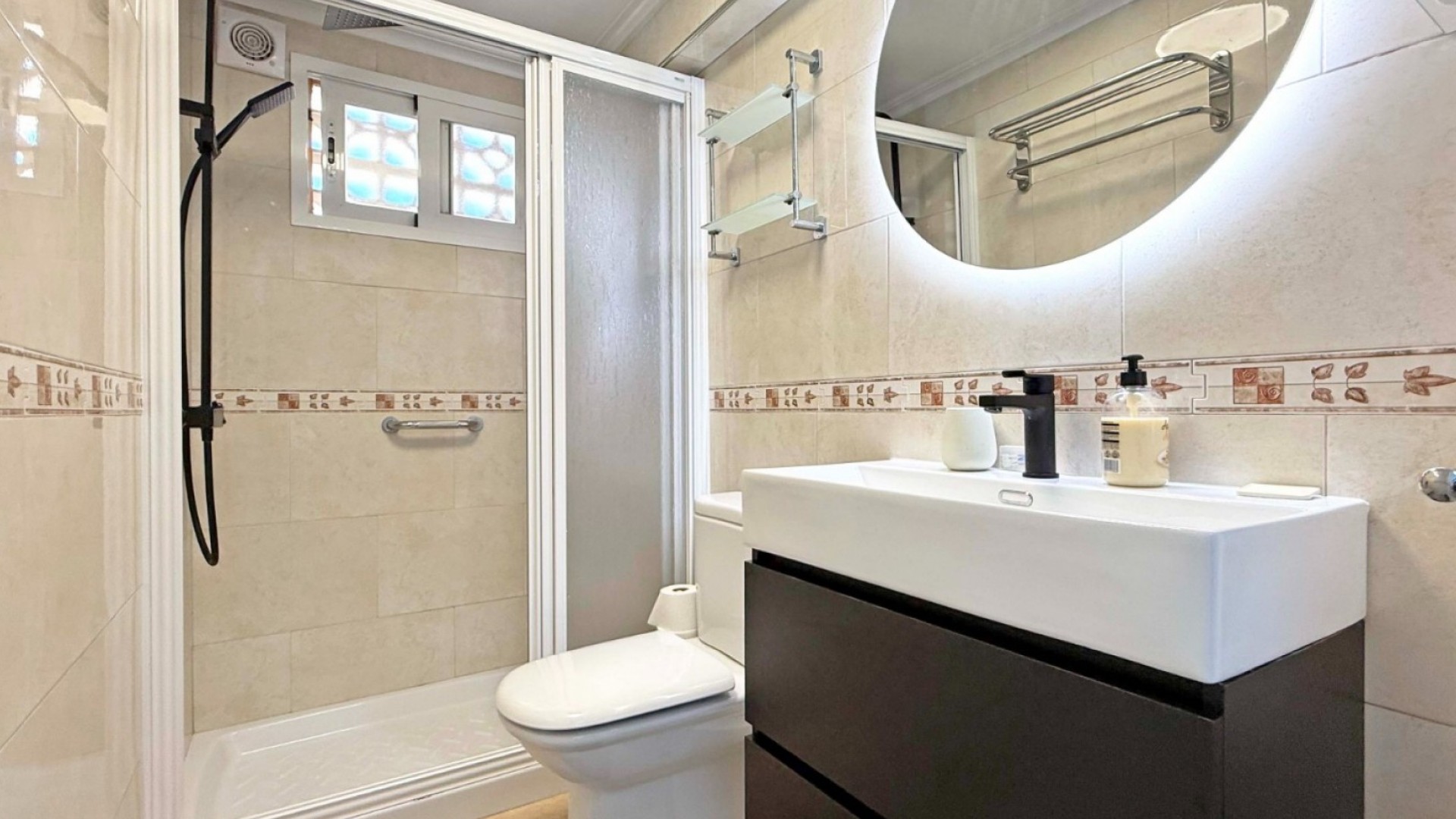 Herverkoop - Apartement Flat -
Torrevieja - Torrelamata - La Mata