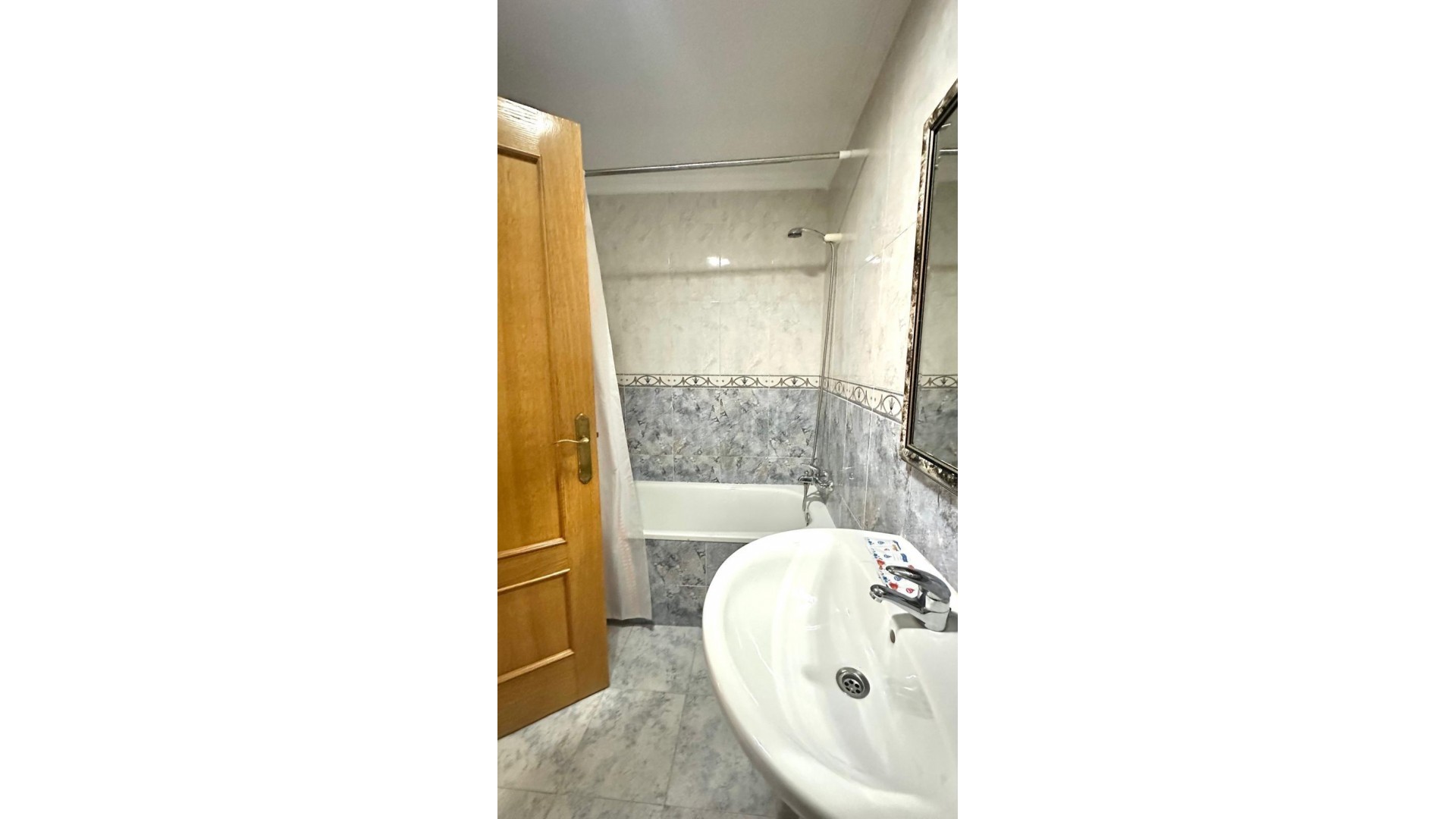 Herverkoop - Apartement Flat -
Torrevieja - torrevieja