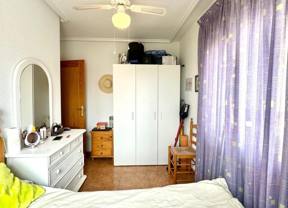 Herverkoop - Apartement Flat -
Torrevieja - torrevieja