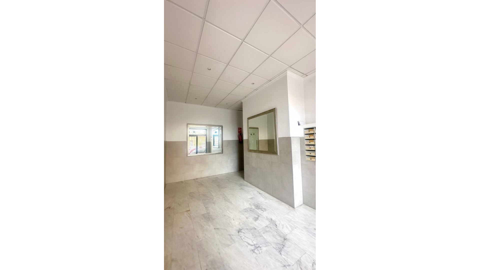 Herverkoop - Apartement Flat -
Torrevieja - torrevieja