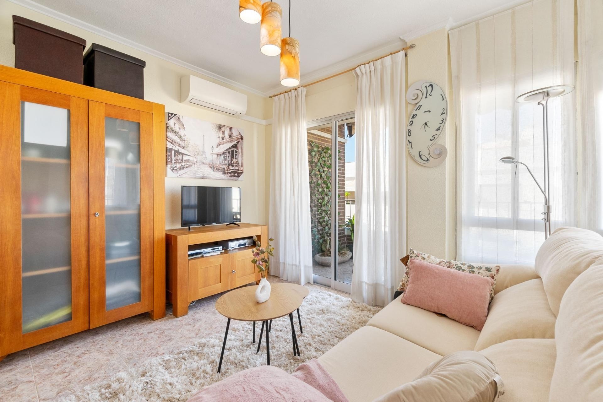 Herverkoop - Apartement Flat -
Torrevieja - torrevieja