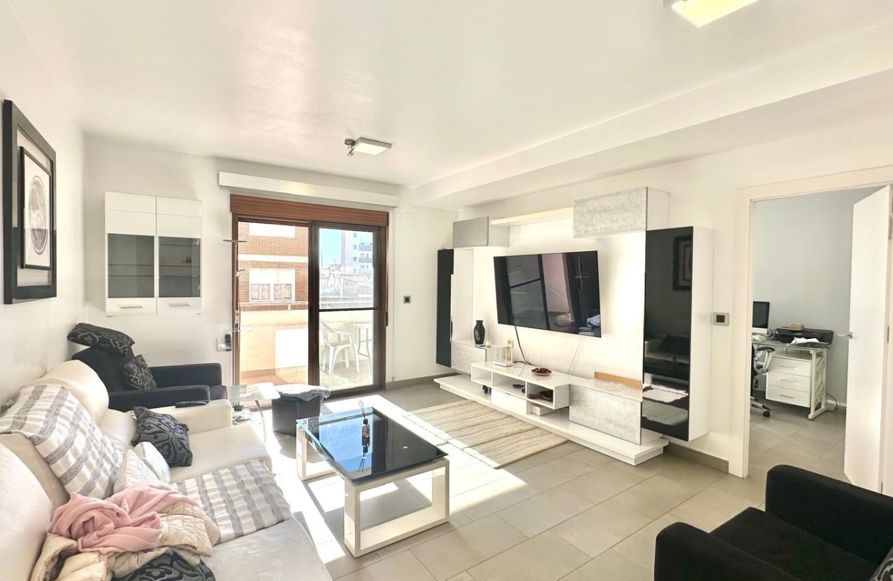 Herverkoop - Apartement Flat -
Torrevieja - torrevieja