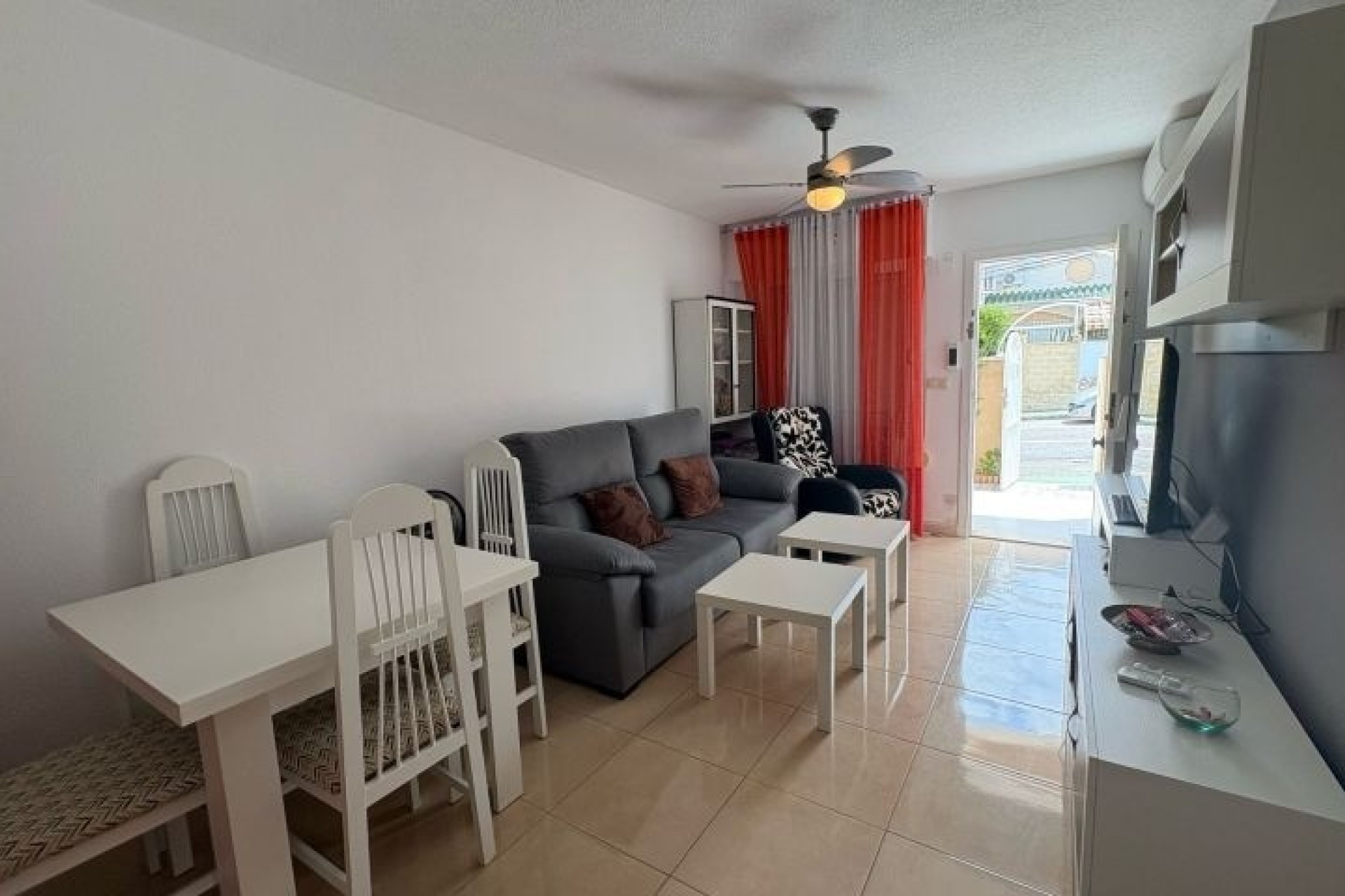 Herverkoop - Apartement Flat -
Torrevieja