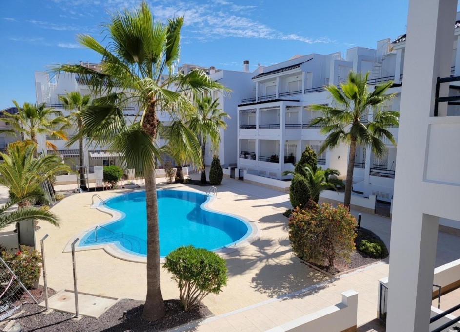 Herverkoop - Apartement Flat -
Torrevieja
