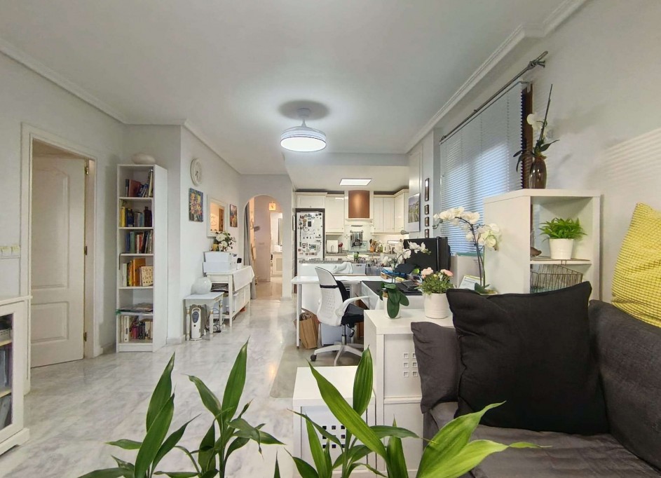 Herverkoop - Apartement Flat -
Villamartín