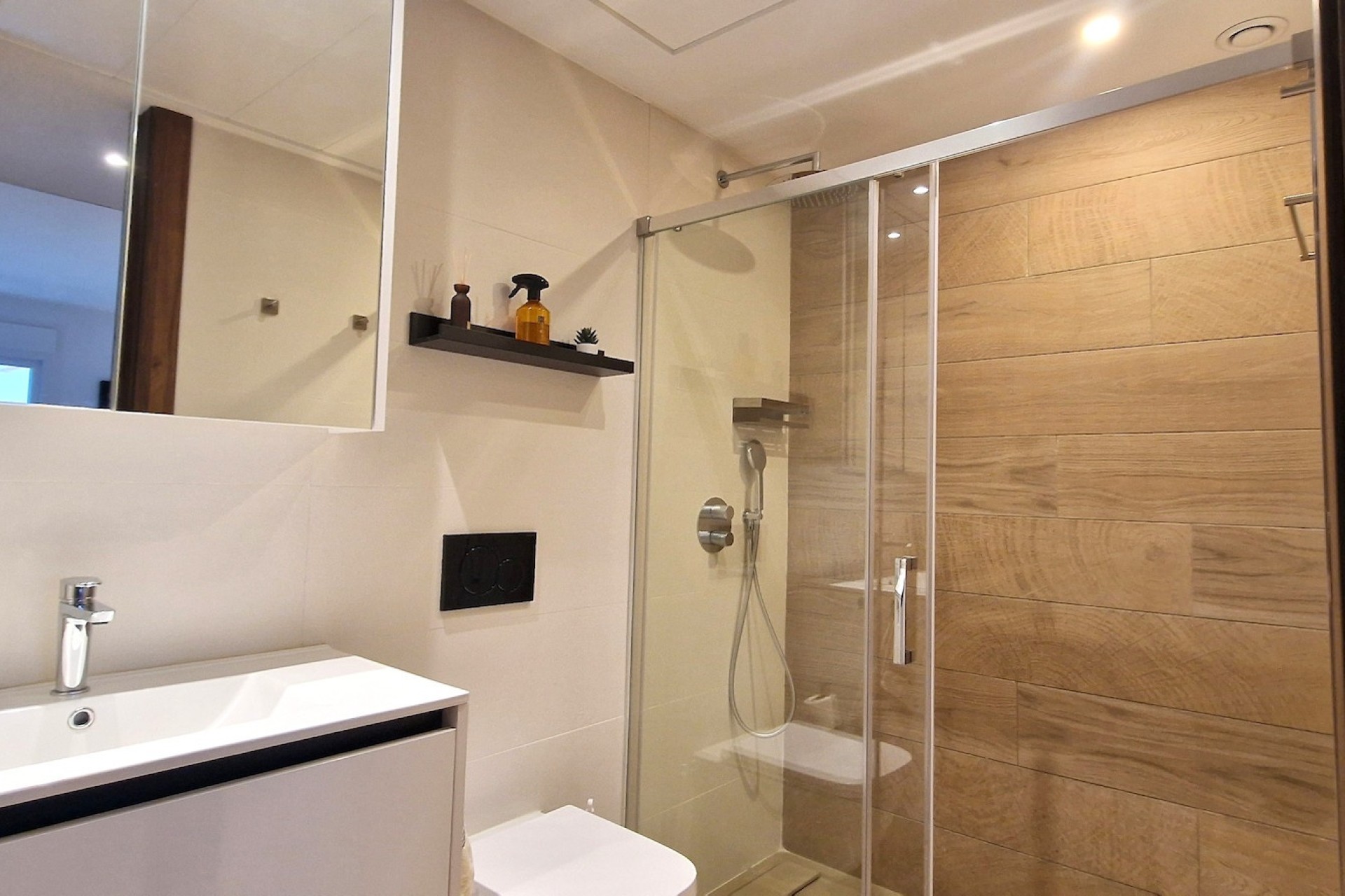 Herverkoop - Appartement / Flat -
Algorfa