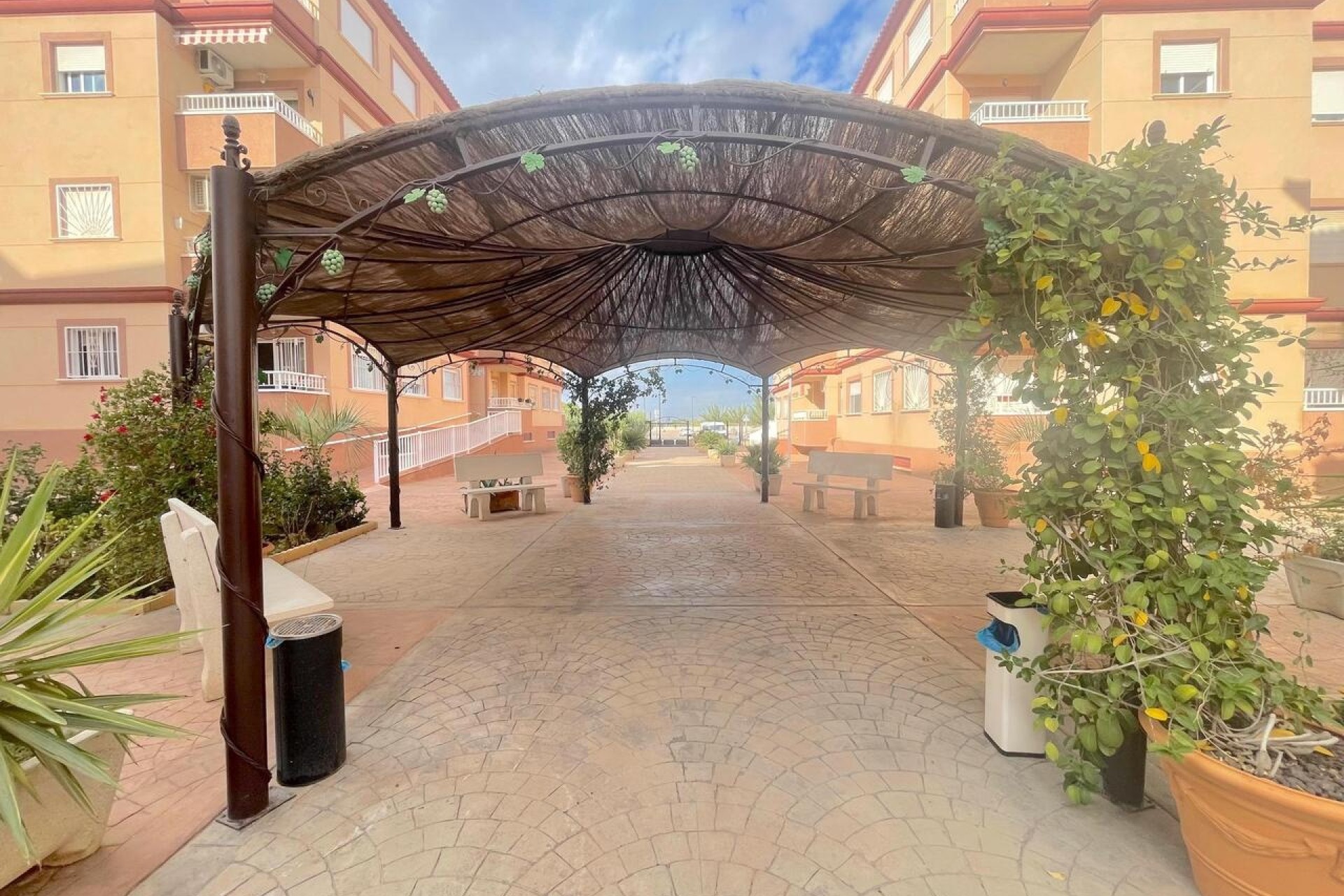 Herverkoop - Appartement / Flat -
Algorfa