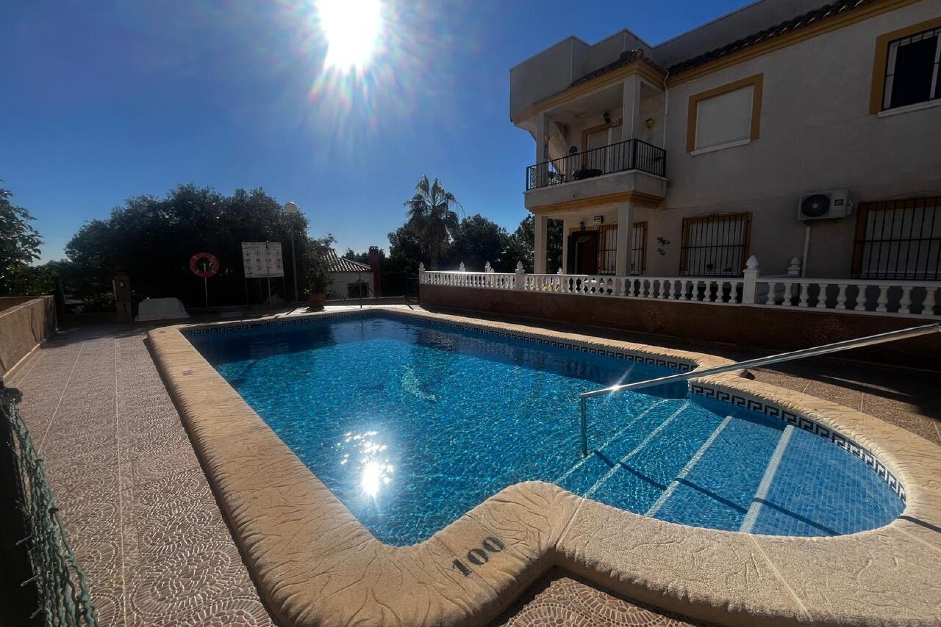 Herverkoop - Appartement / Flat -
Algorfa