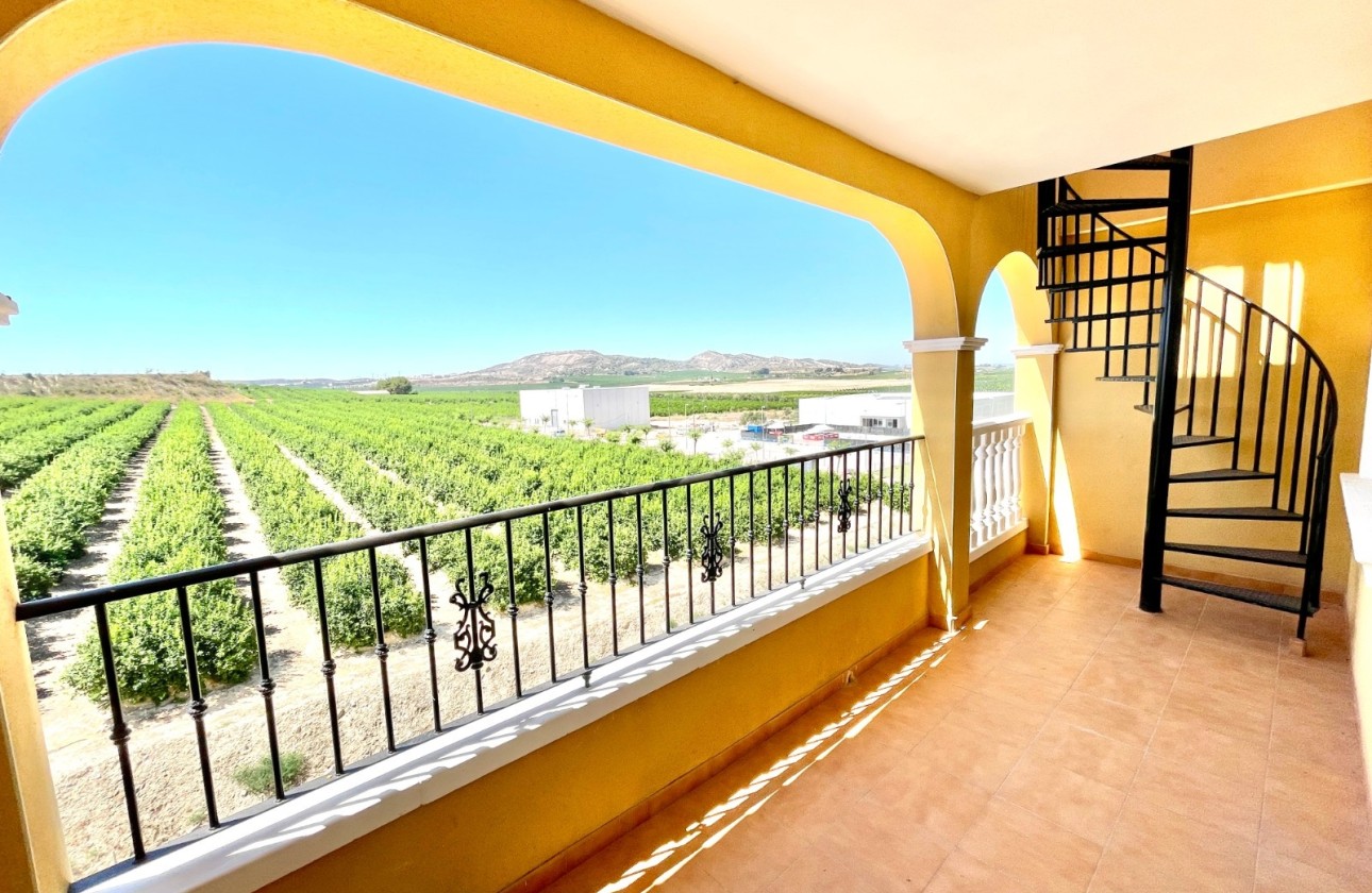 Herverkoop - Appartement / Flat -
Algorfa