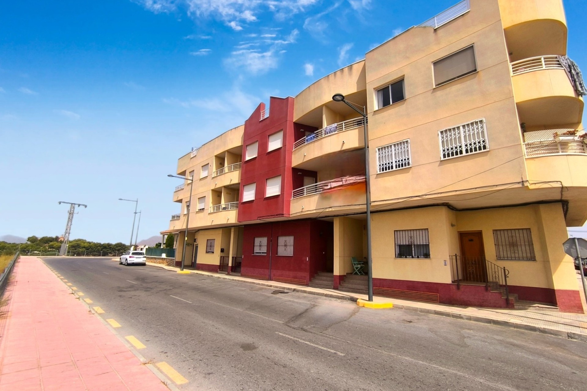 Herverkoop - Appartement / Flat -
Algorfa