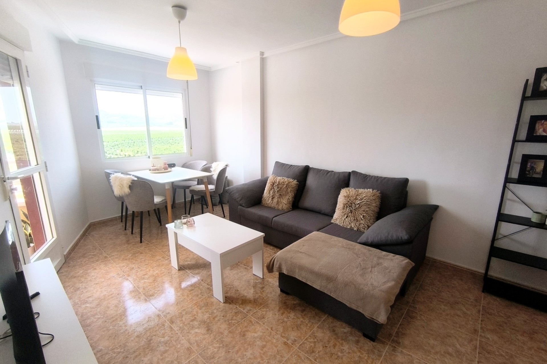 Herverkoop - Appartement / Flat -
Algorfa