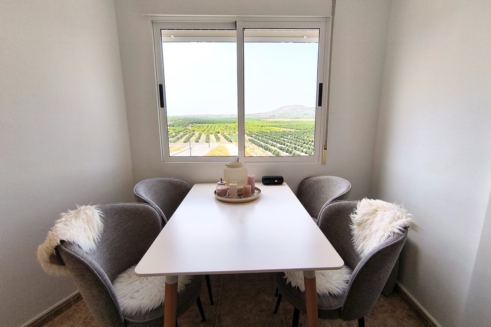 Herverkoop - Appartement / Flat -
Algorfa