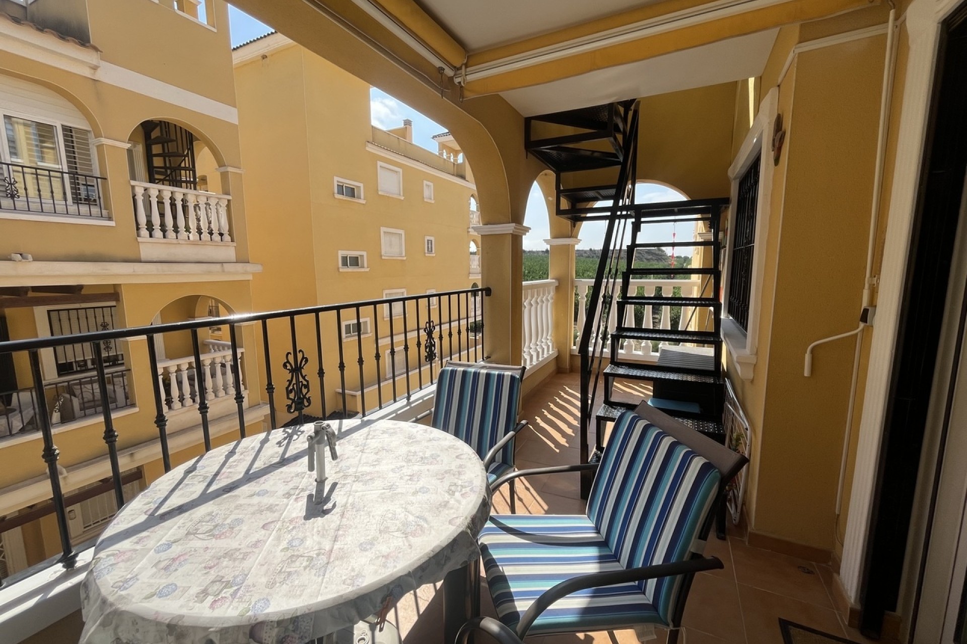 Herverkoop - Appartement / Flat -
Algorfa