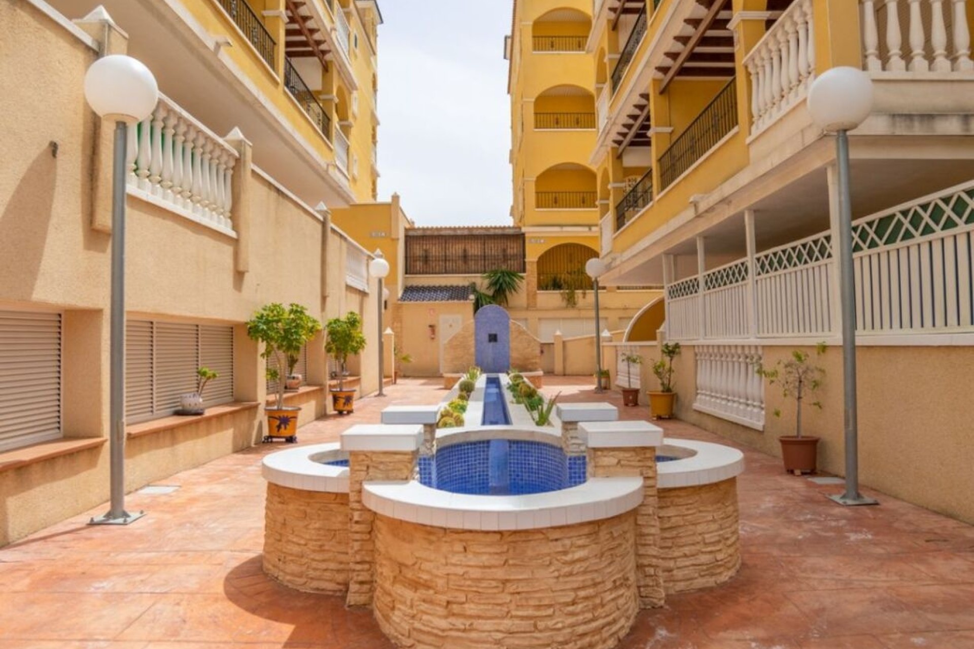 Herverkoop - Appartement / Flat -
Algorfa
