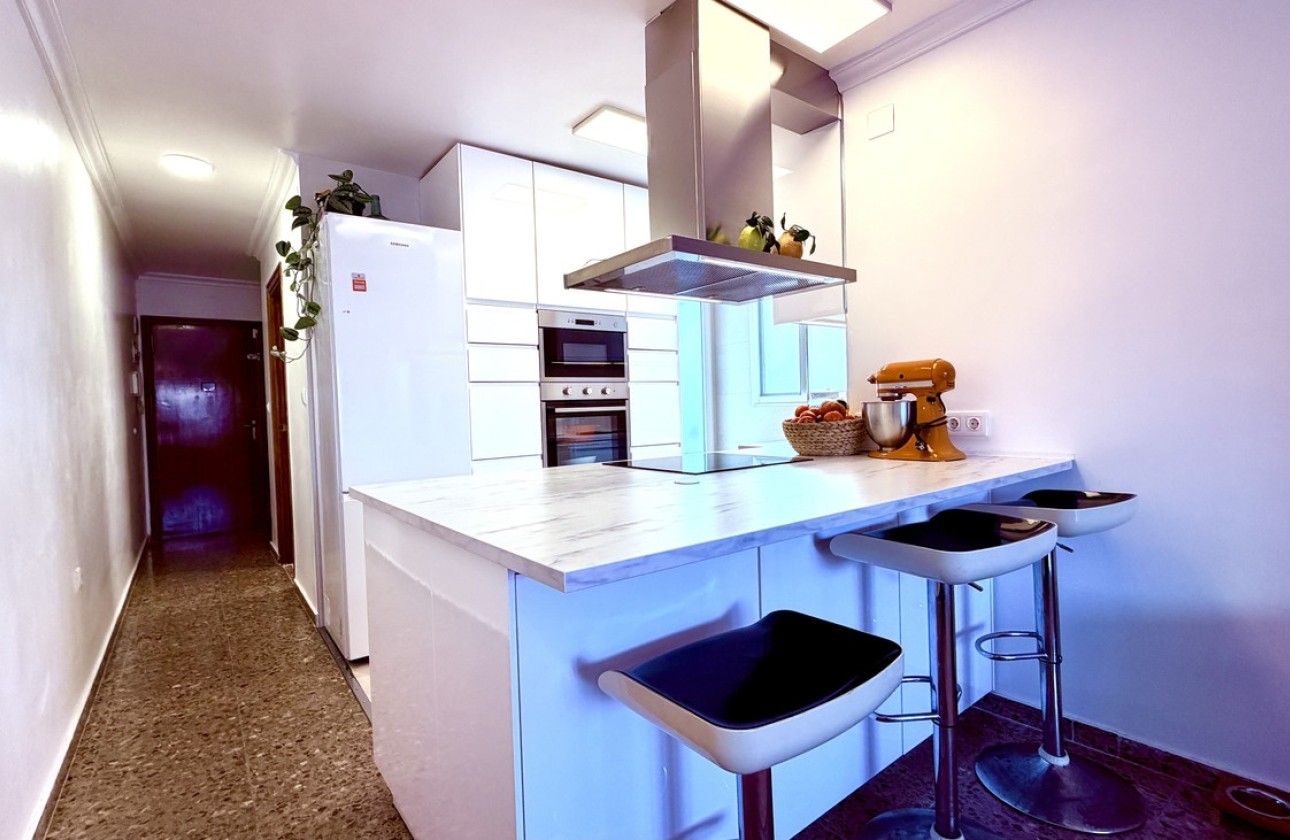Herverkoop - Appartement / Flat -
Alicante - Alicante (Alacant)