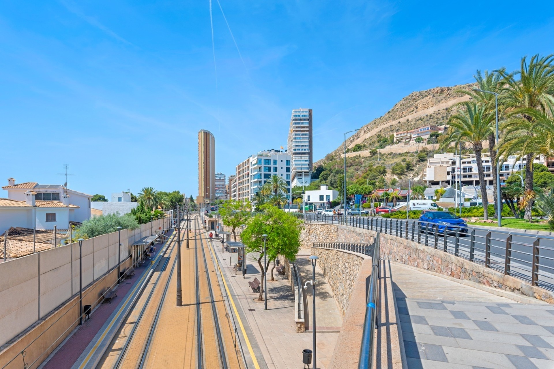 Herverkoop - Appartement / Flat -
Alicante