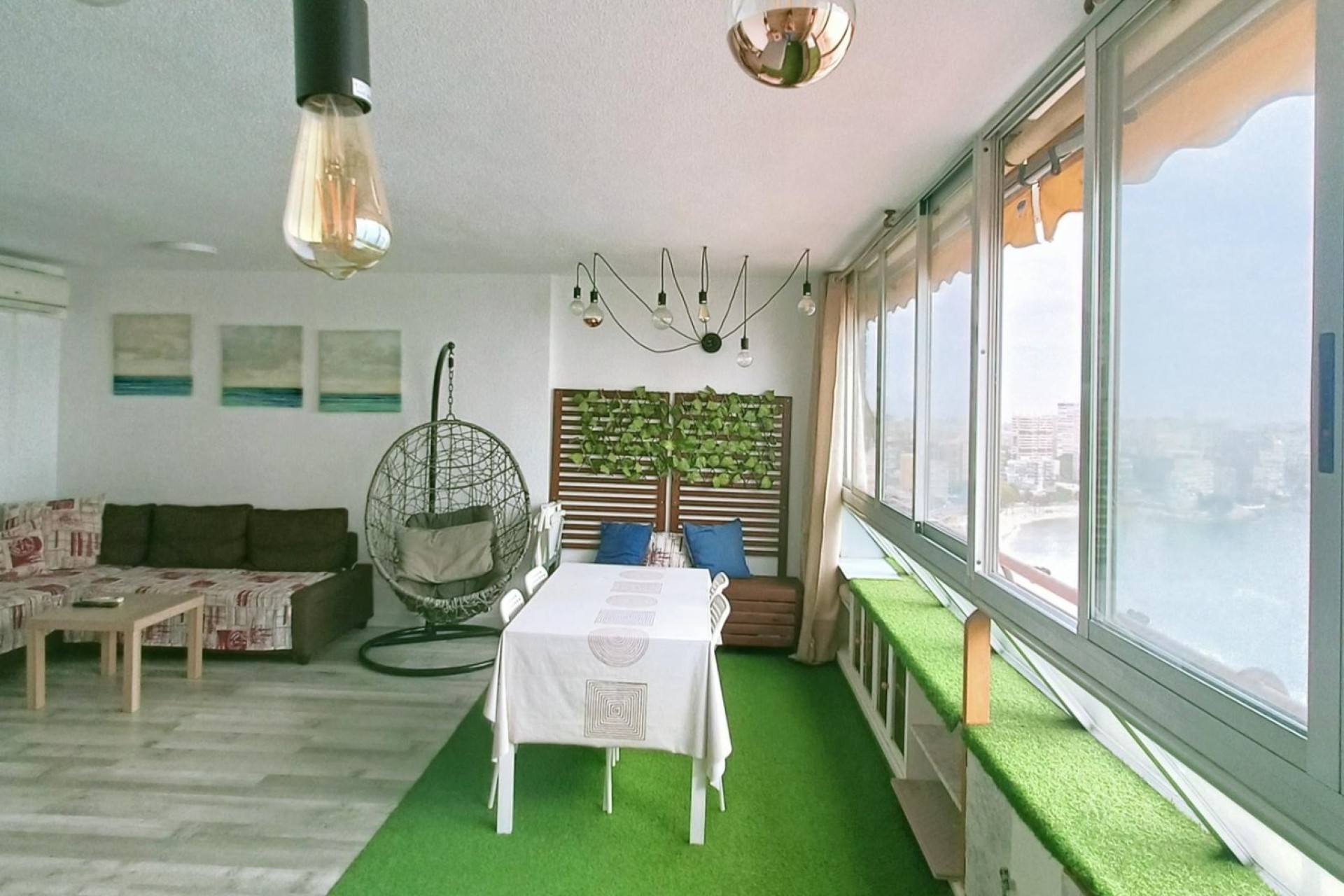 Herverkoop - Appartement / Flat -
Alicante