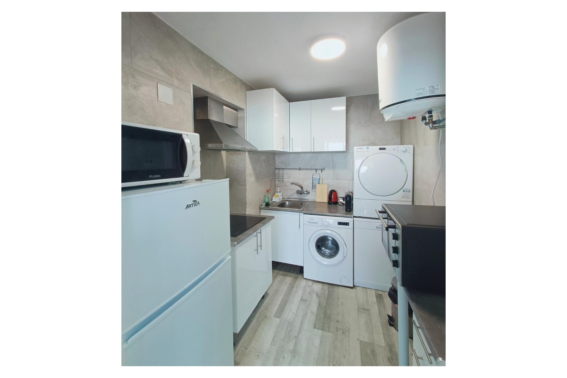 Herverkoop - Appartement / Flat -
Alicante