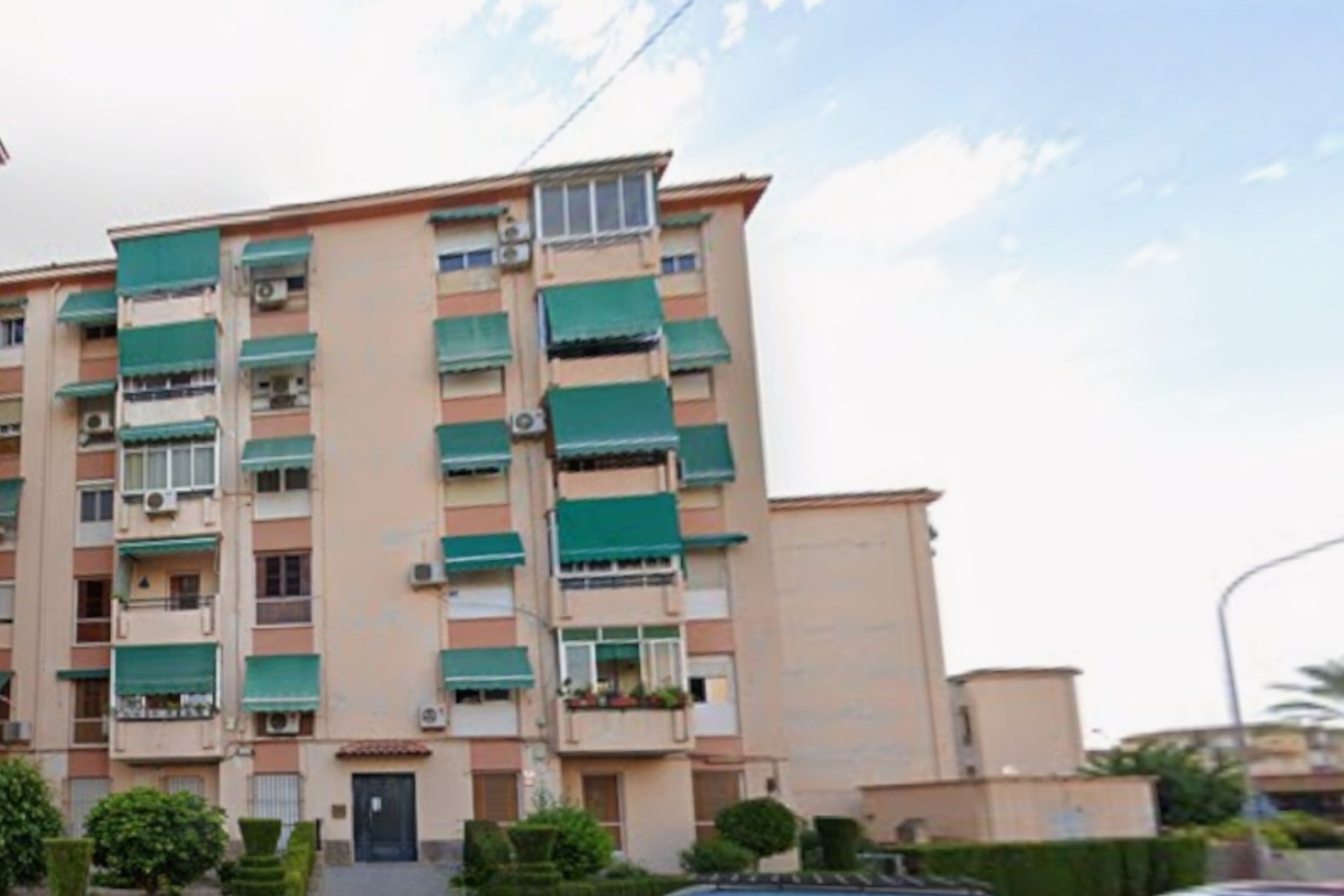 Herverkoop - Appartement / Flat -
Alicante