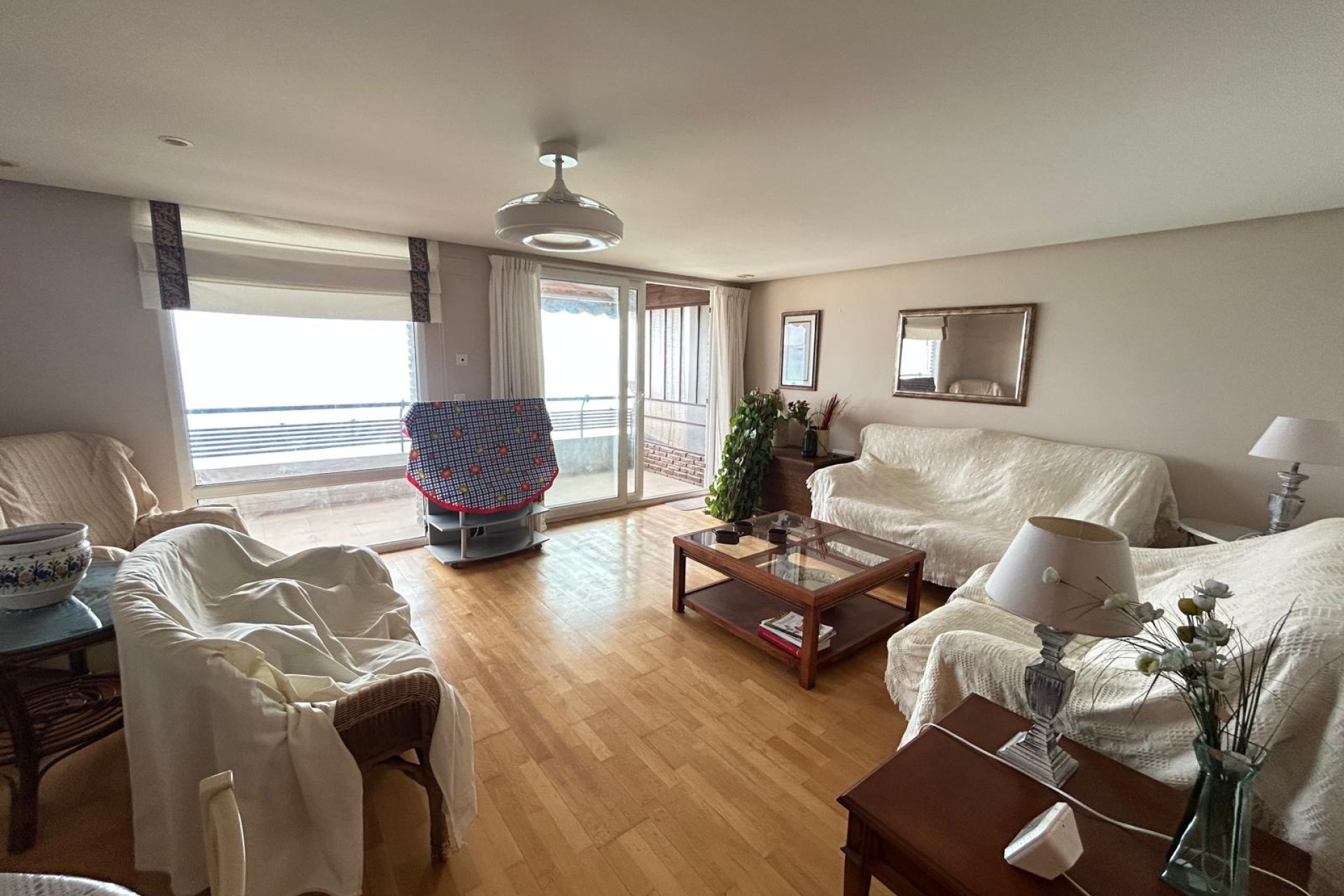 Herverkoop - Appartement / Flat -
Alicante