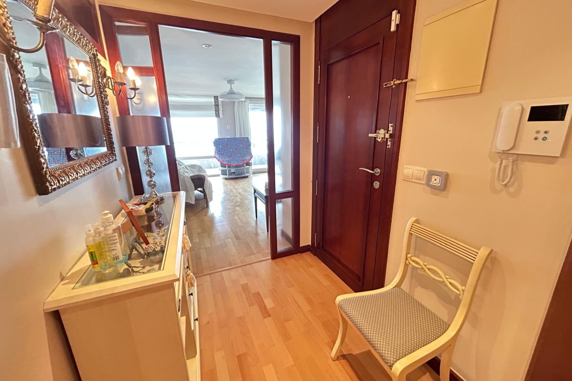 Herverkoop - Appartement / Flat -
Alicante