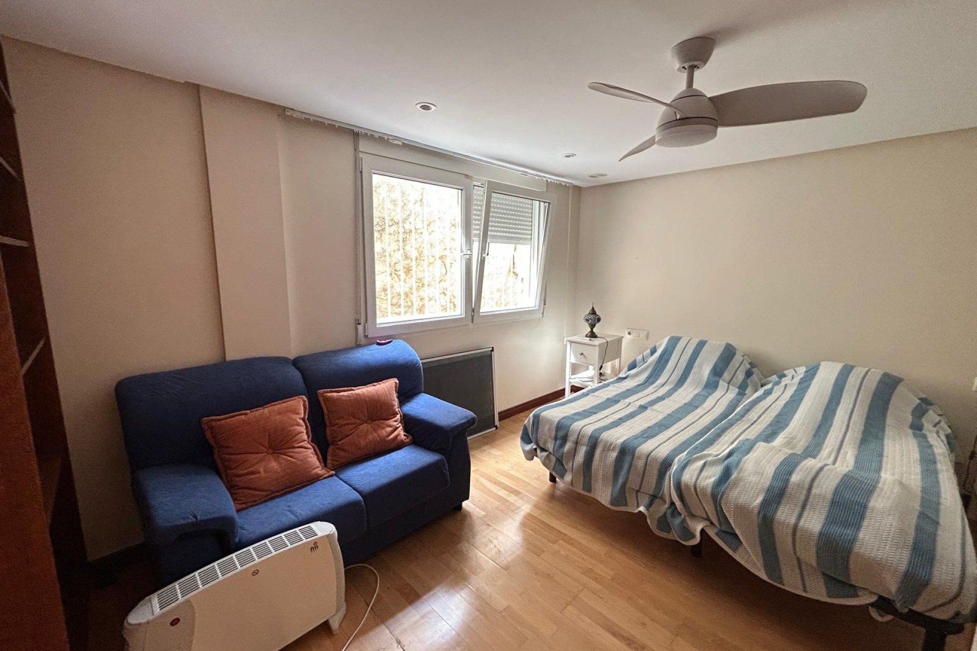 Herverkoop - Appartement / Flat -
Alicante