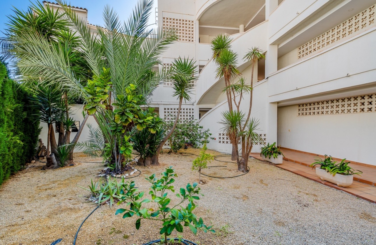 Herverkoop - Appartement / Flat -
Altea