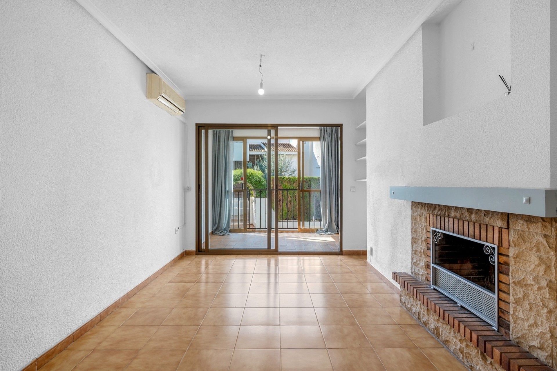 Herverkoop - Appartement / Flat -
Altea