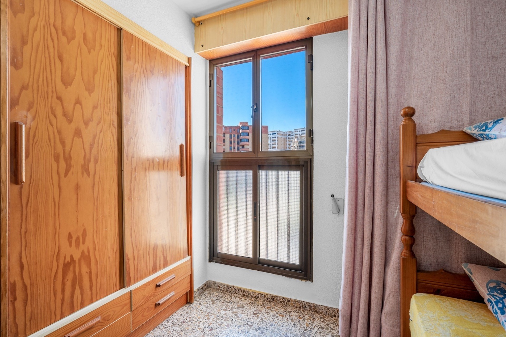 Herverkoop - Appartement / Flat -
Arenales del Sol - Segunda linea playa