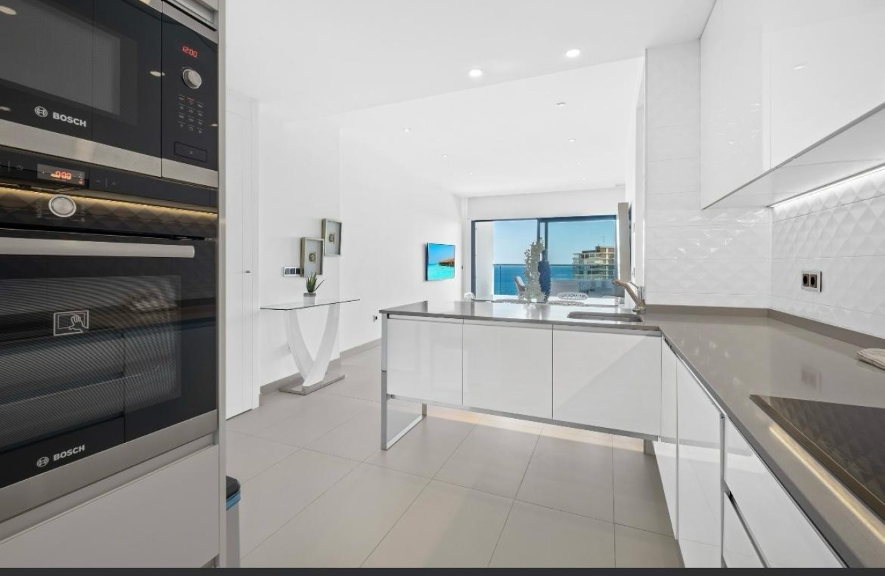Herverkoop - Appartement / Flat -
Benidorm - Playa de Poniente