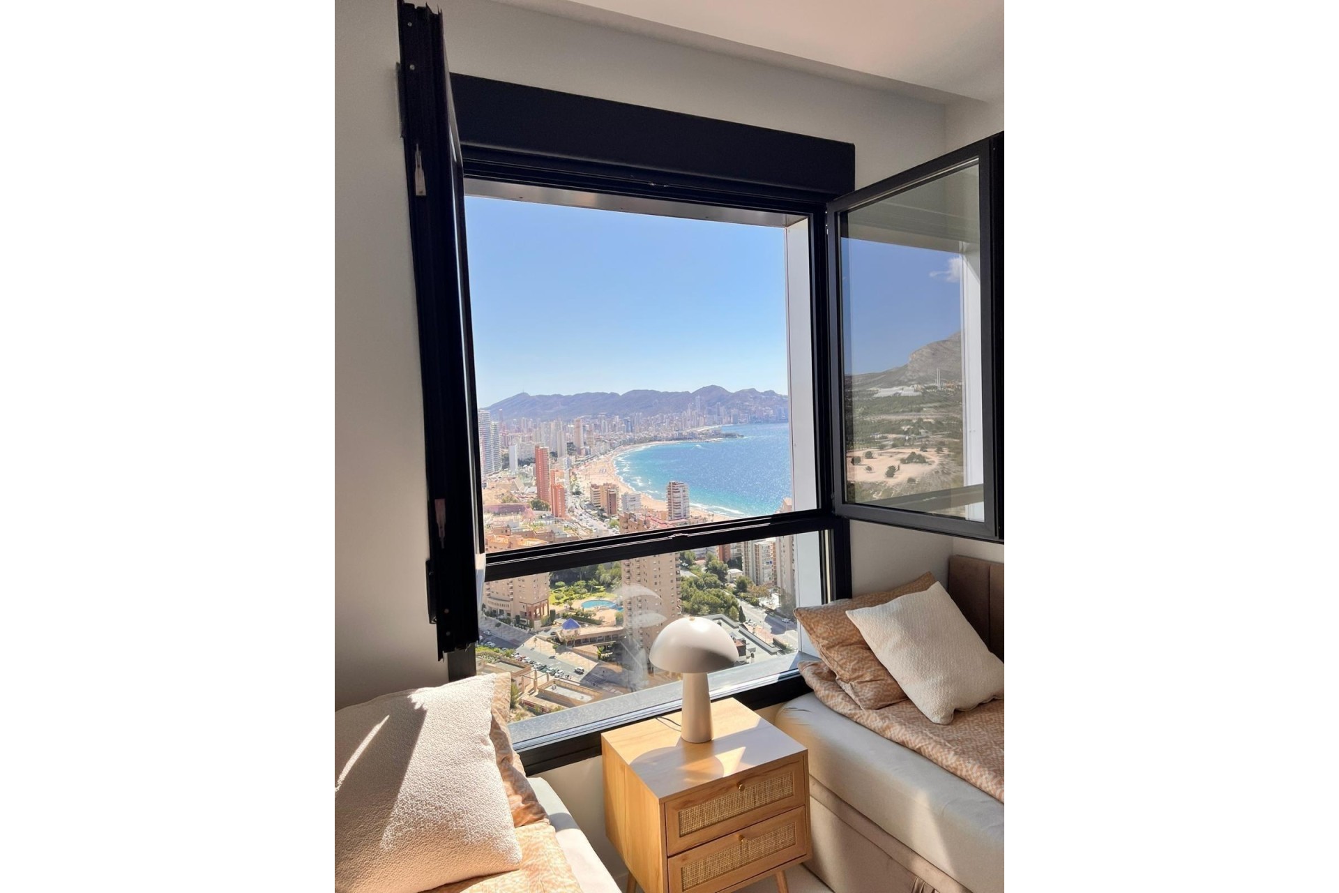 Herverkoop - Appartement / Flat -
Benidorm - Poniente