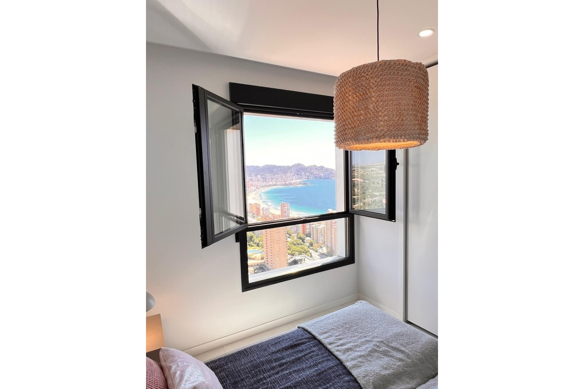 Herverkoop - Appartement / Flat -
Benidorm - Poniente