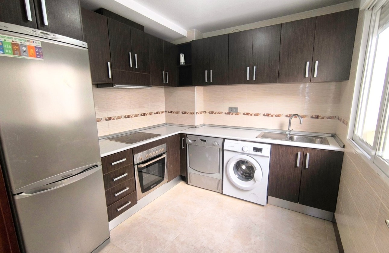 Herverkoop - Appartement / Flat -
Benijofar