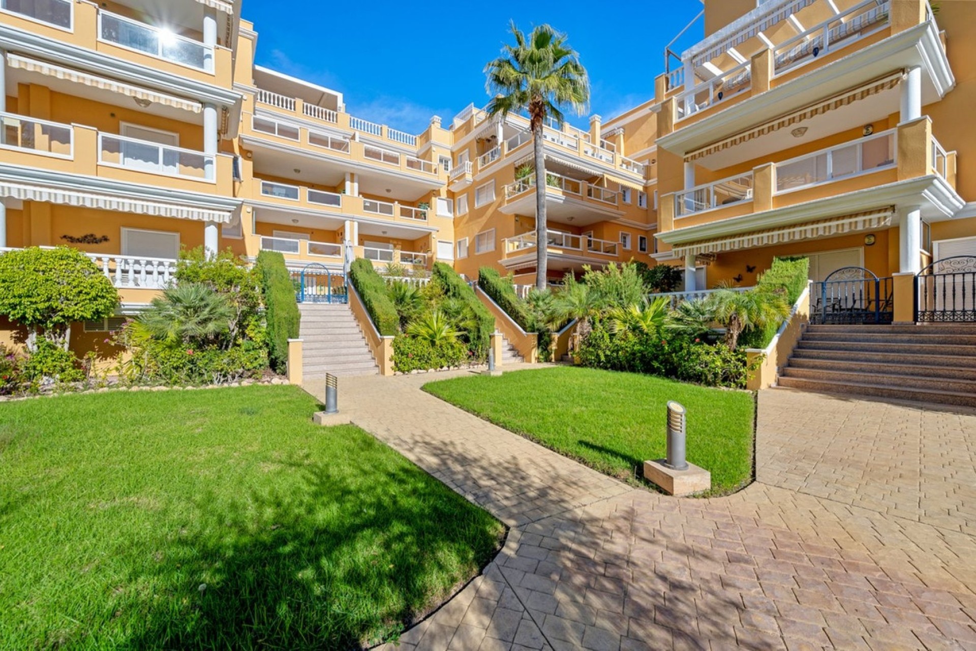 Herverkoop - Appartement / Flat -
Cabo Roig - Costa Blanca