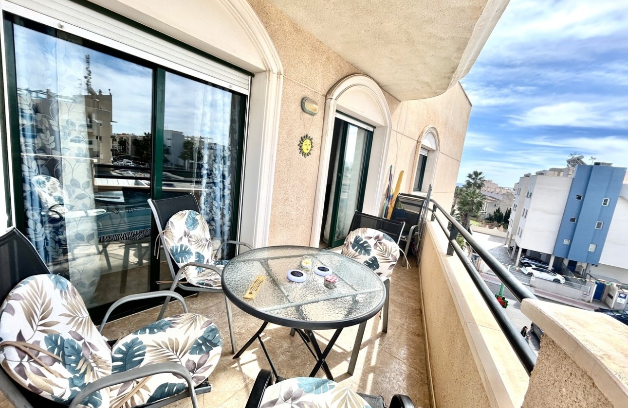 Herverkoop - Appartement / Flat -
Cabo Roig - Costa Blanca