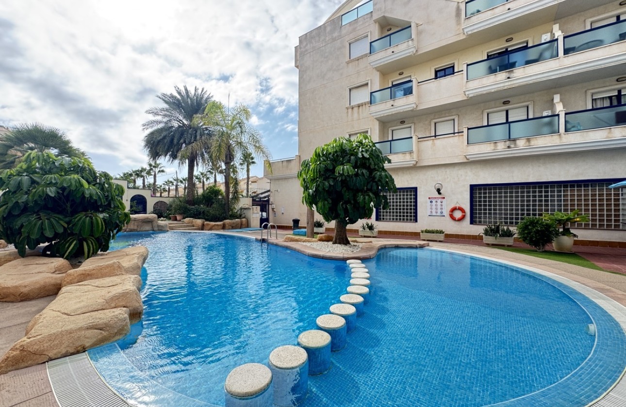 Herverkoop - Appartement / Flat -
Cabo Roig
