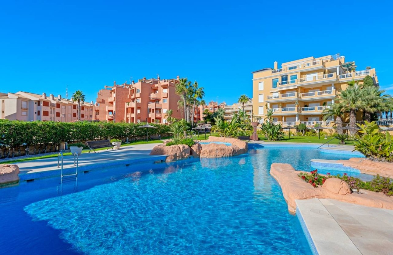 Herverkoop - Appartement / Flat -
Cabo Roig