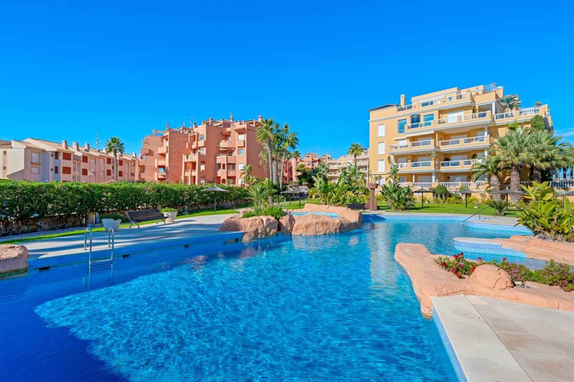 Herverkoop - Appartement / Flat -
Cabo Roig