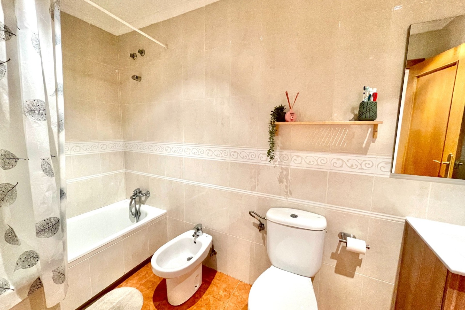 Herverkoop - Appartement / Flat -
Catral - pueblo