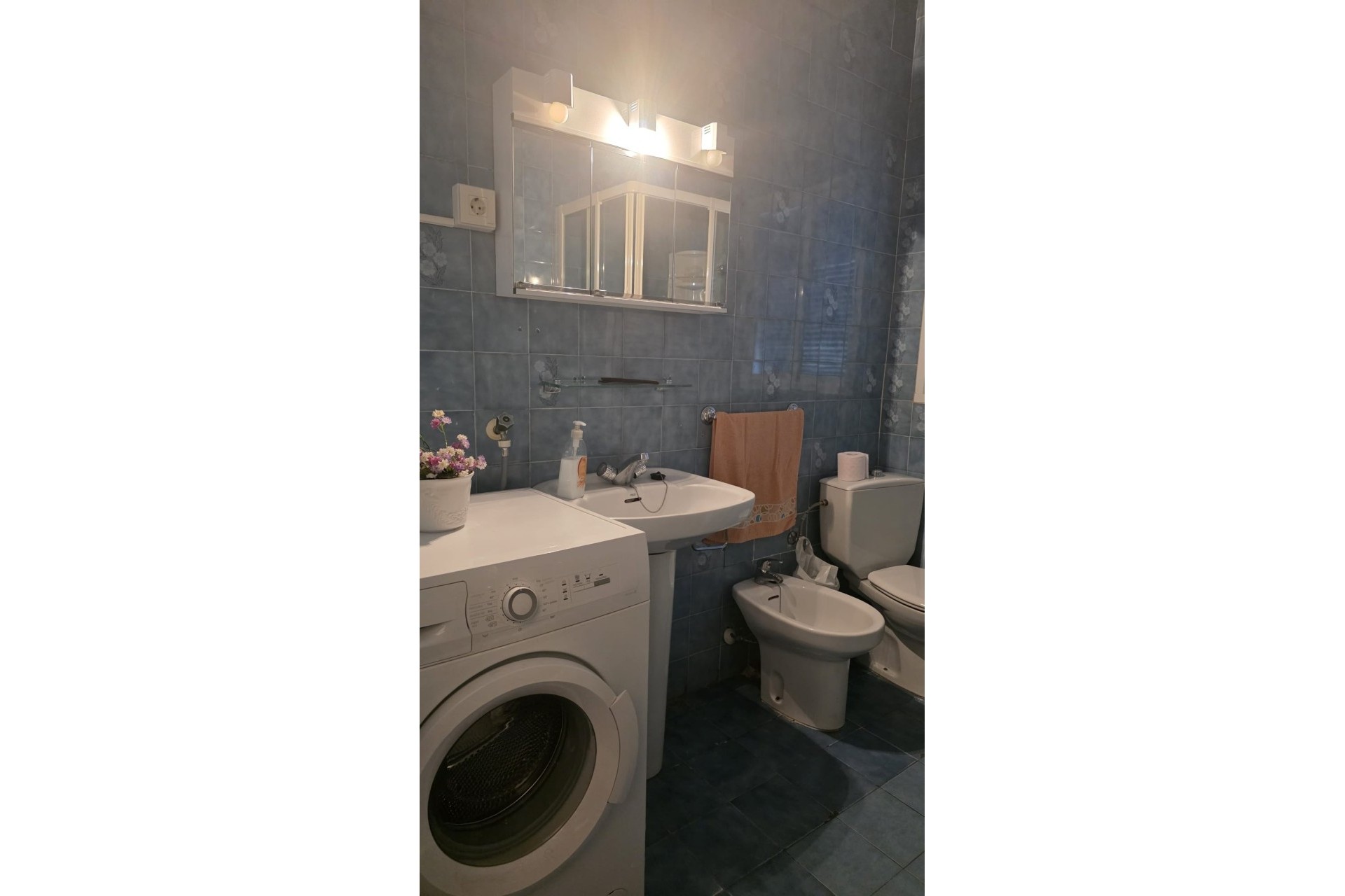 Herverkoop - Appartement / Flat -
Crevillente