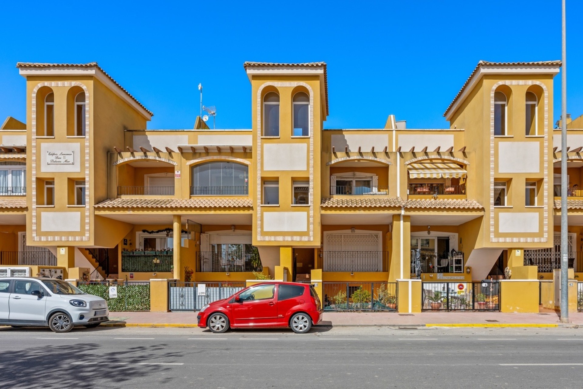 Herverkoop - Appartement / Flat -
Daya Nueva - Costa Blanca South